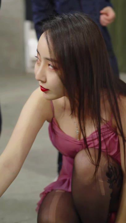 神級(jí)人生（神級(jí)小廠工 ）(全集)