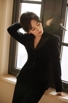 離婚后，霸總天天想娶我(全集)